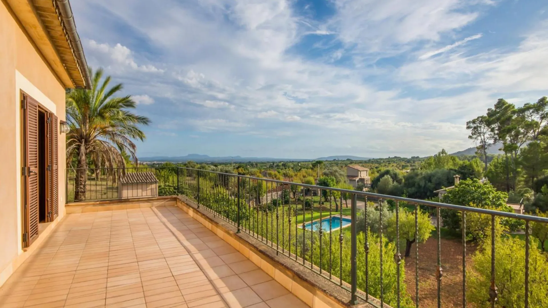 Finca Near Puerto De Alcudia Selva